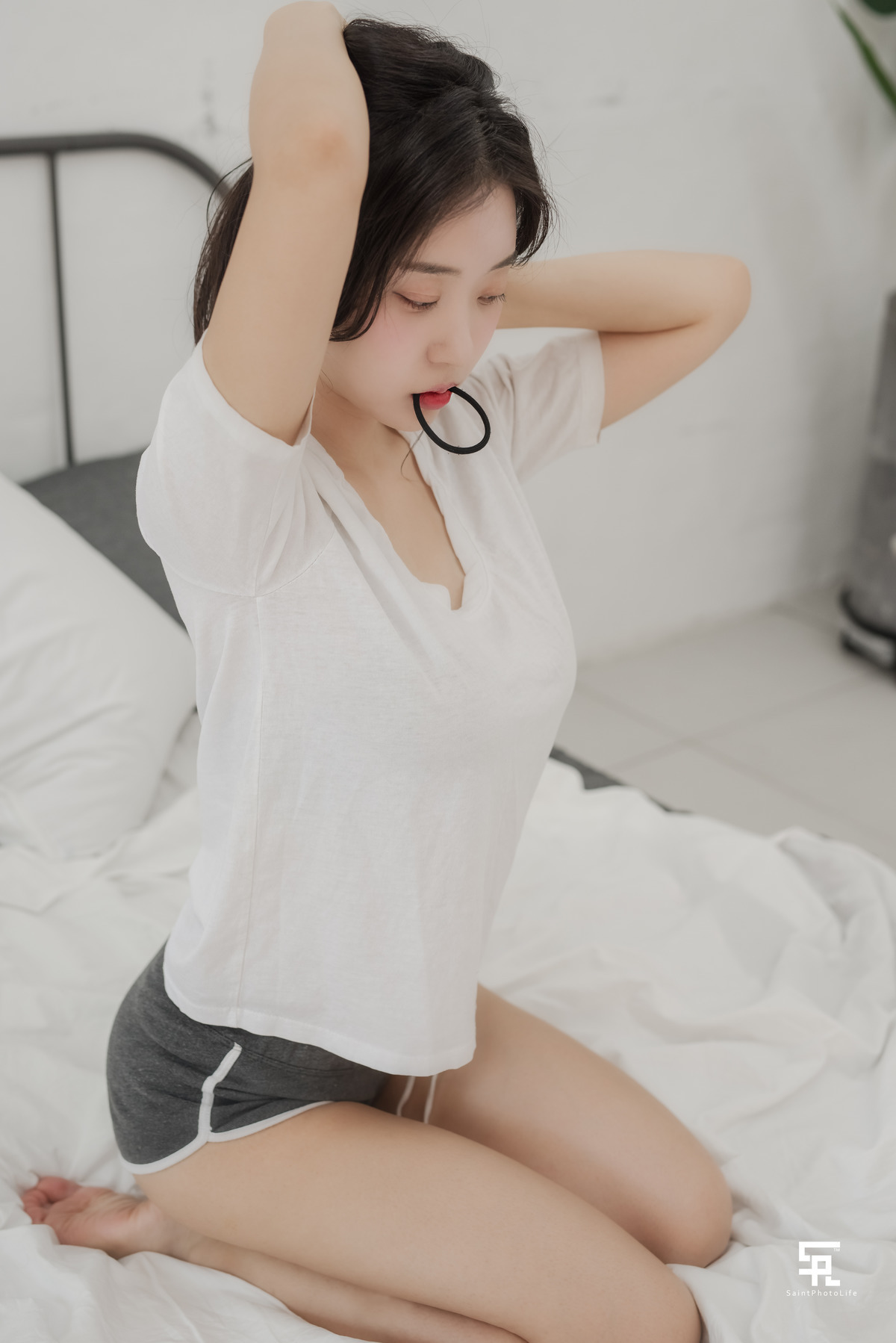 Zenny-신재은-SAINT-Photolife-One-Summer-Day-09-22