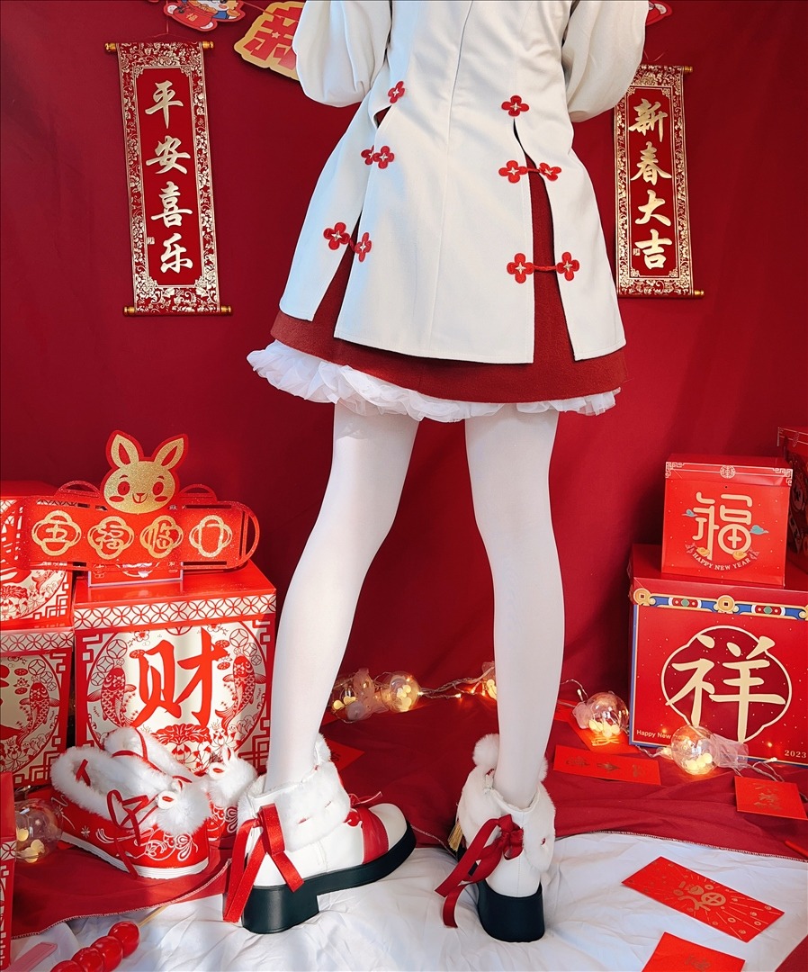 白丝奶糖酱---新年女仆-108P-108P-38759-MB-20240824j-08-25